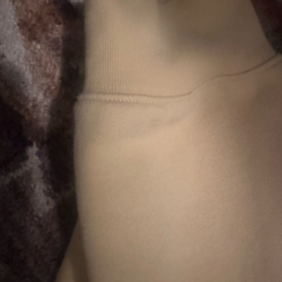 Fear Of God Essentials Yellow Short Set - Picture 10 of 13